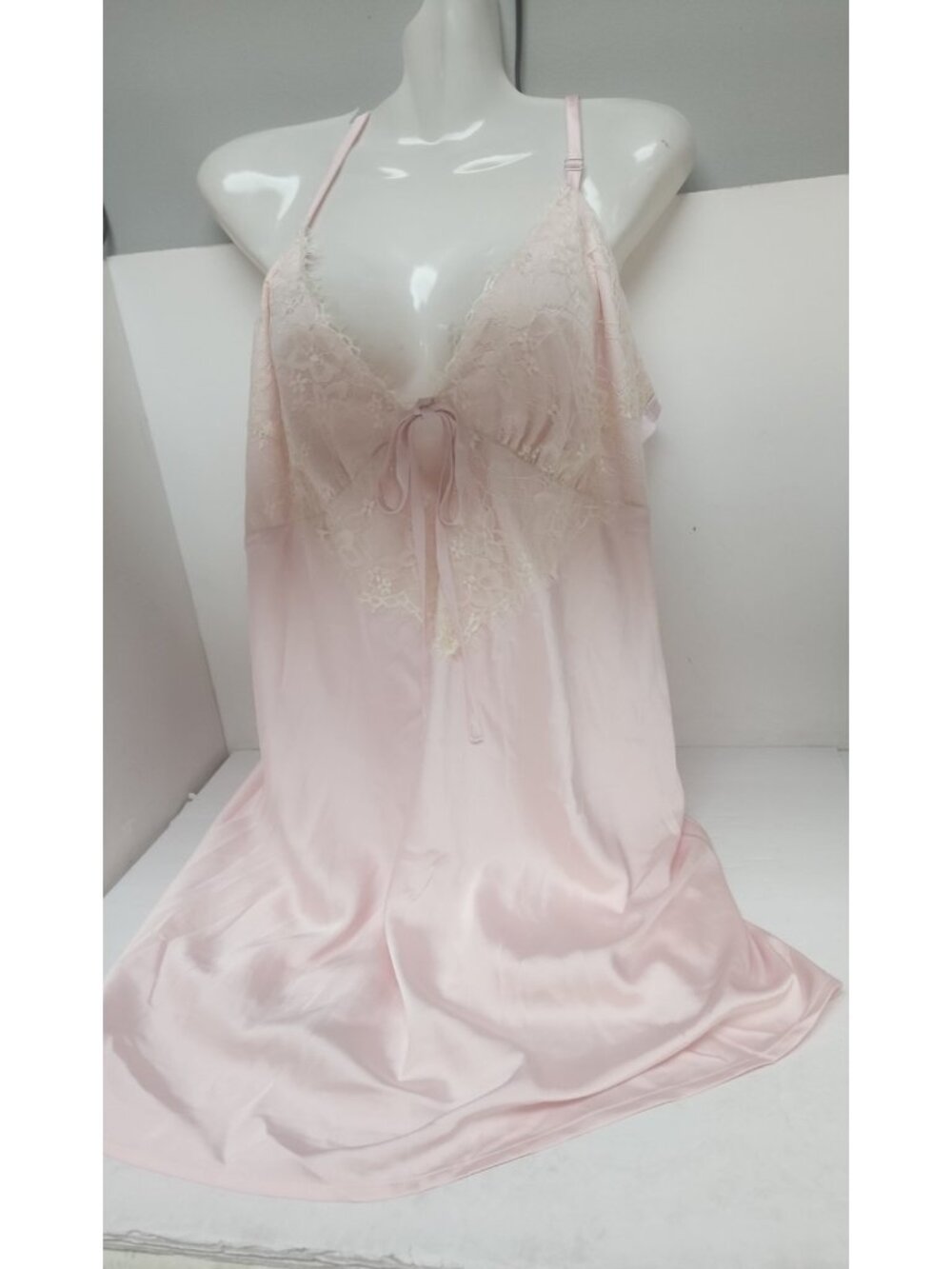Wild Fable Women's Sleeveless Lace Slip 44GY5R Light Pink Size XXL New!!!